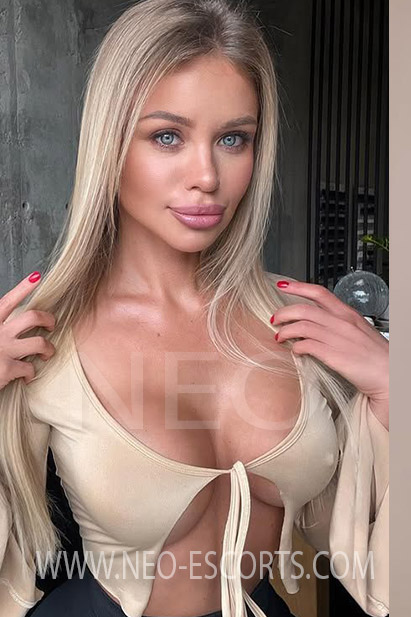 katerina from Moldova